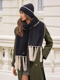 Lipsy Whipstitch Trim Beanie Hat^Women Hats, Gloves & Scarves|Hats, Gloves & Scarves