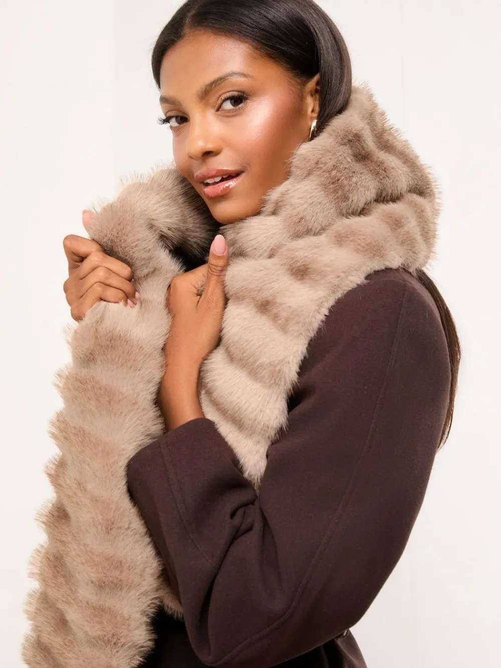 Discount Lipsy Faux Fur Scarf Neutral