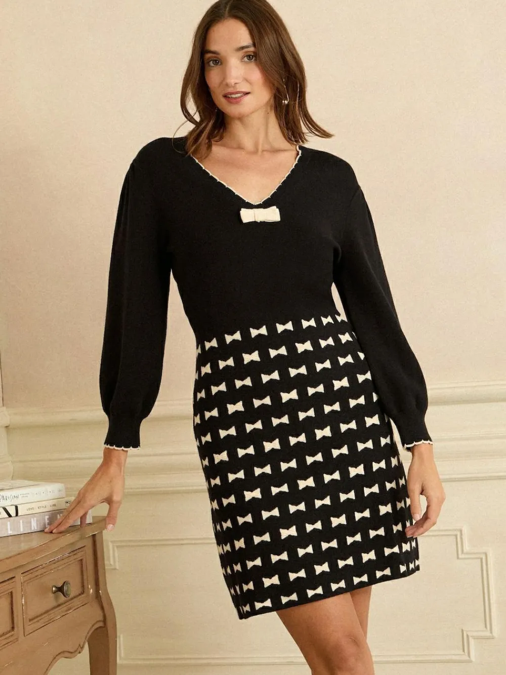 Love & Roses Black Bow Print V-Neck Knitted Mini Dress^Women Dresses