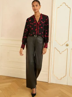 Outlet Love & Roses Black Lips Print Notch Neck Long Sleeve Blouse