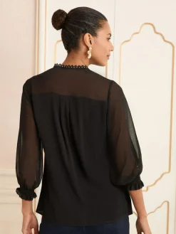 Discount Love & Roses V-Neck Hardware 3/4 Sleeve Blouse Black