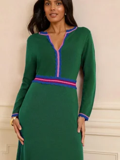 Hot Love & Roses Petite Notch Neck Knitted Midi Dress Green