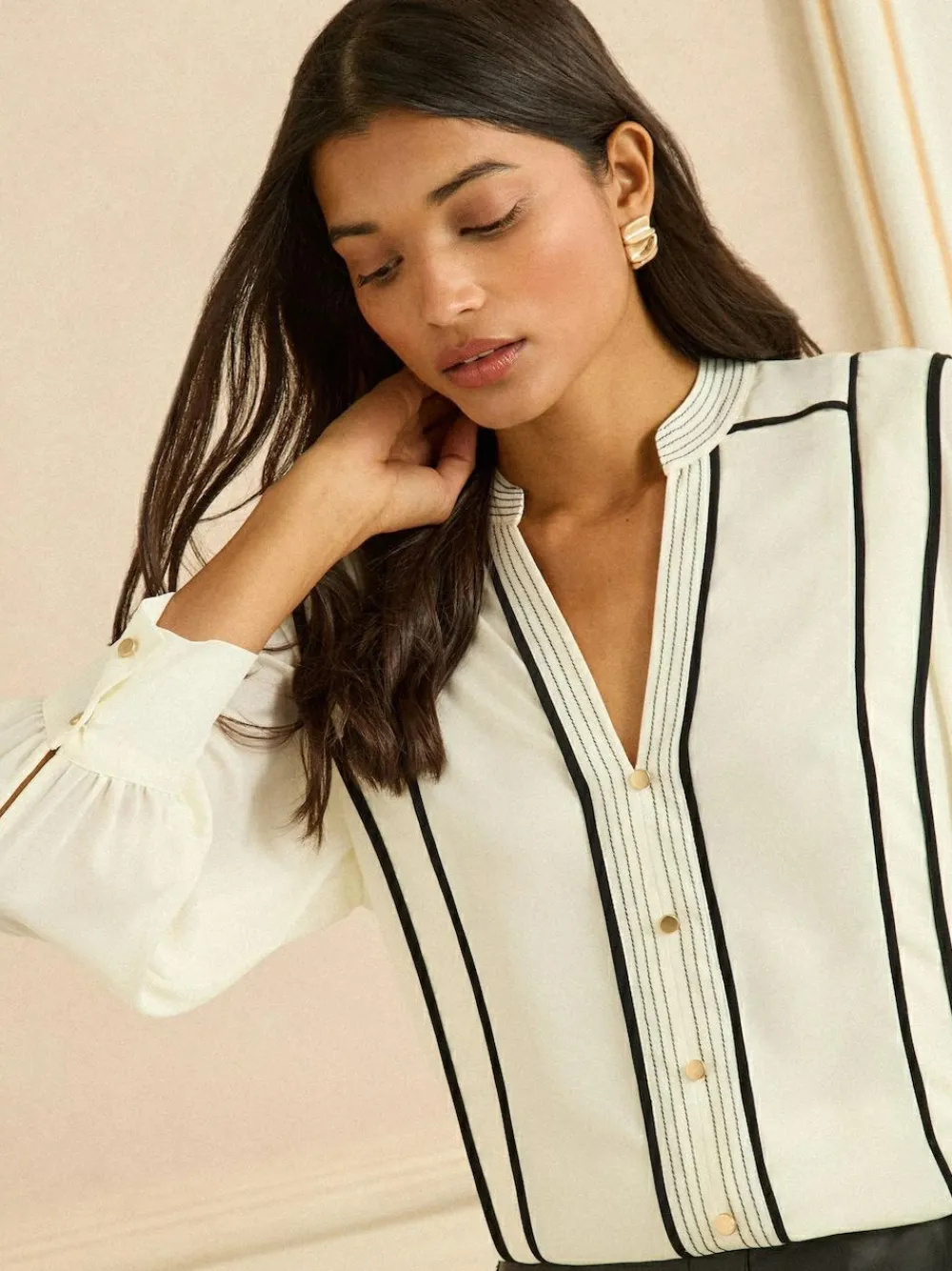 Love & Roses Ivory Contrast 3/4 Sleeve Notch Neck Blouse^Women Tops & T-Shirts|Blouses & Shirts