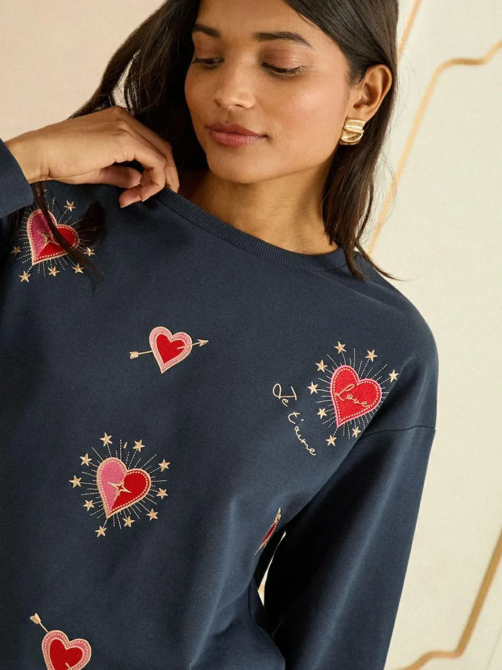 Love & Roses Navy Blue Heart Embroidery Crew Neck Jersey Sweatshirt^Women Hoodies & Sweatshirts