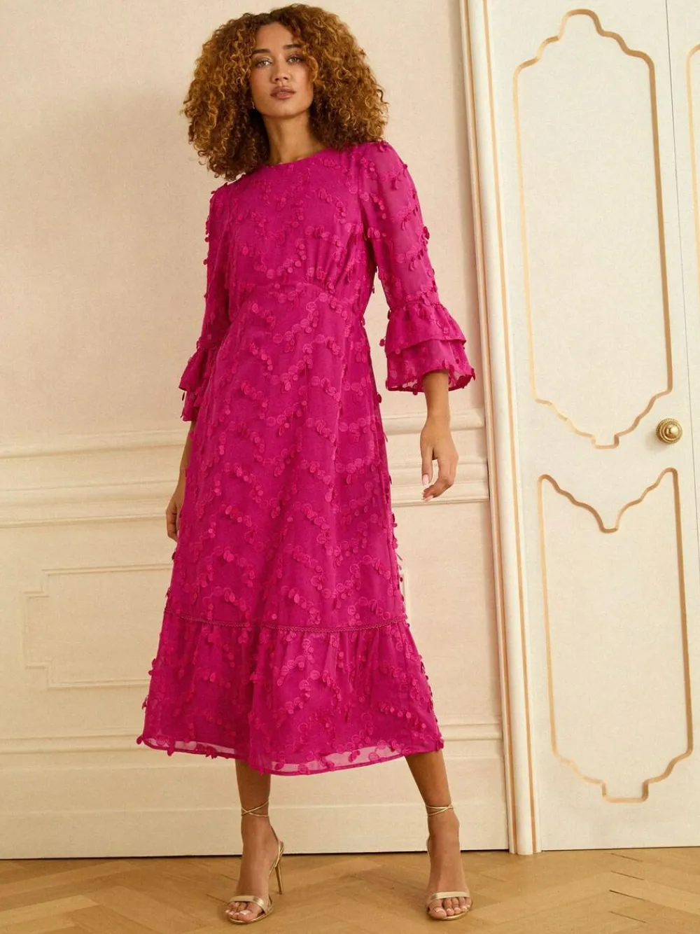 Clearance Love & Roses Flute Sleeve Midi Dress Pink 3D