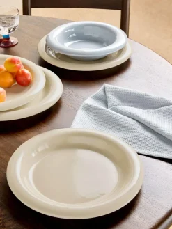 Outlet MADE.COM Cream Quell Set of 4 Dinner Plates