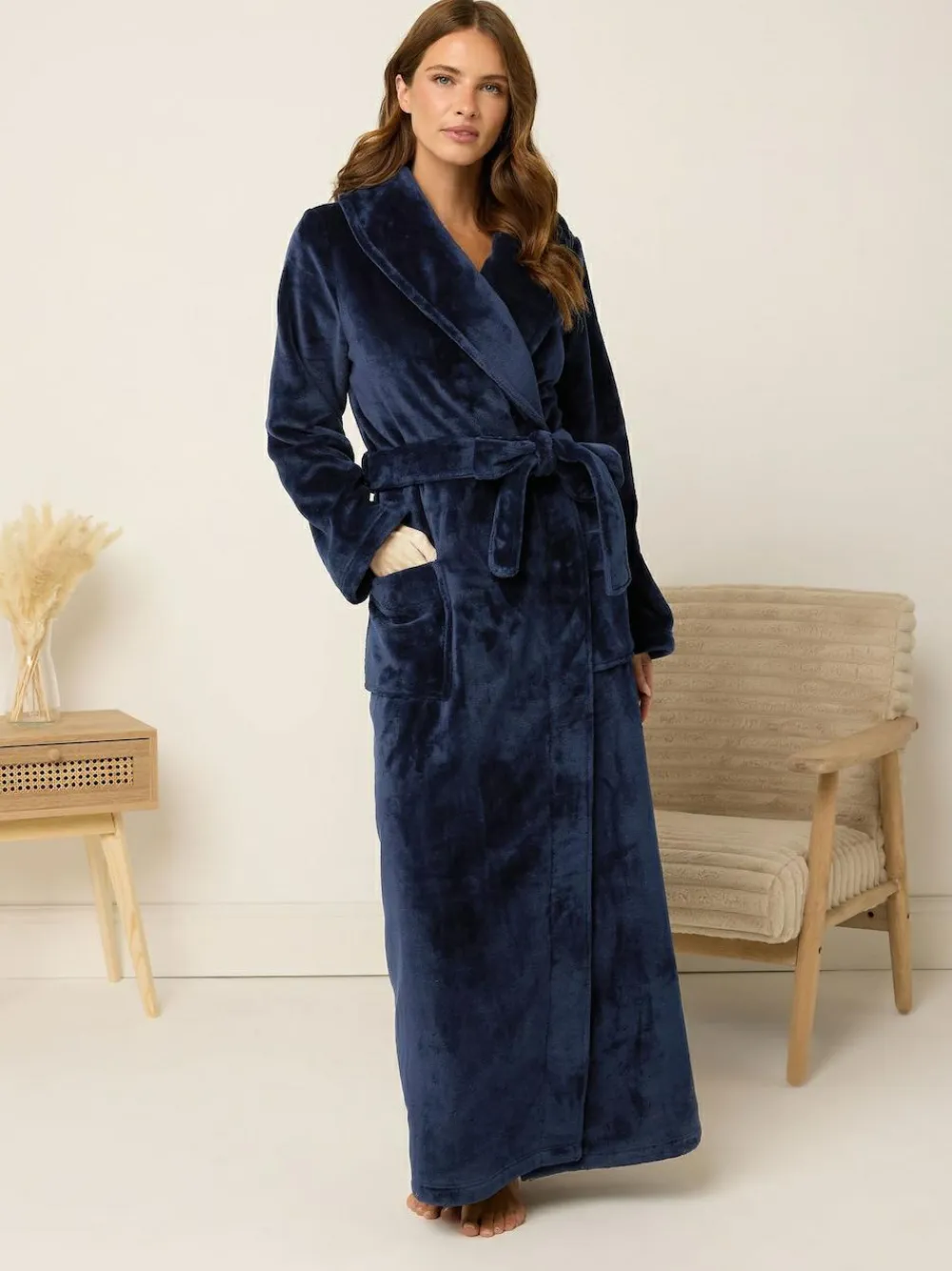 Best M&Co Blue Super Luxe Shawl Maxi Robe