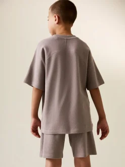 Next Textured Short Sleeve T-Shirt and Shorts Set (3-16yrs)^BOY Sets & Outfits|Sweatshirts & Hoodies