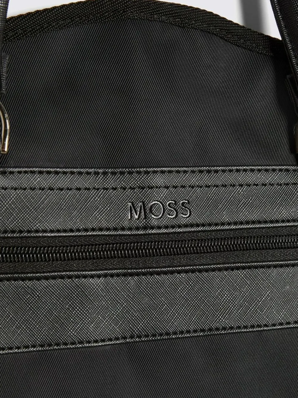MOSS Black Saffiano Premium Suit Carrier^ Bags