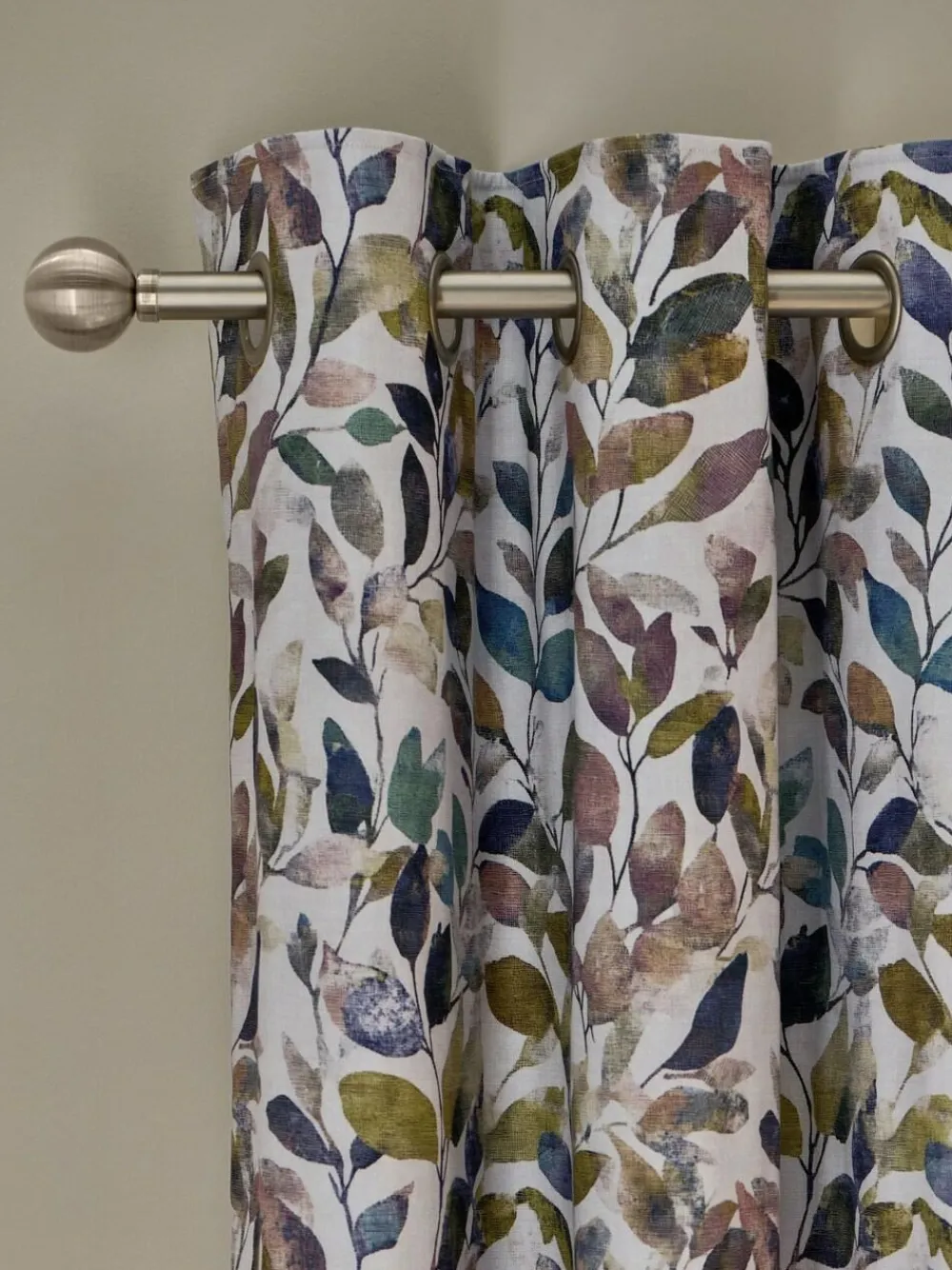 Clearance Next Multicoloured Leaves Print Blackout/Thermal Eyelet Curtains