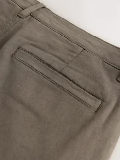 Online Next Slim Fit Slim Fit Motionflex Strech Cargo Trousers Mushroom