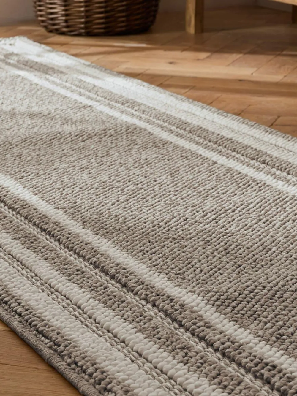 Hot Next Natural Albie Bobble Border Runner