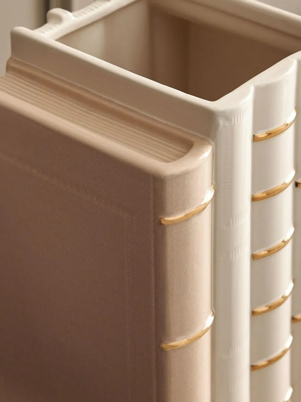 Outlet Next Natural Ceramic Books Vase