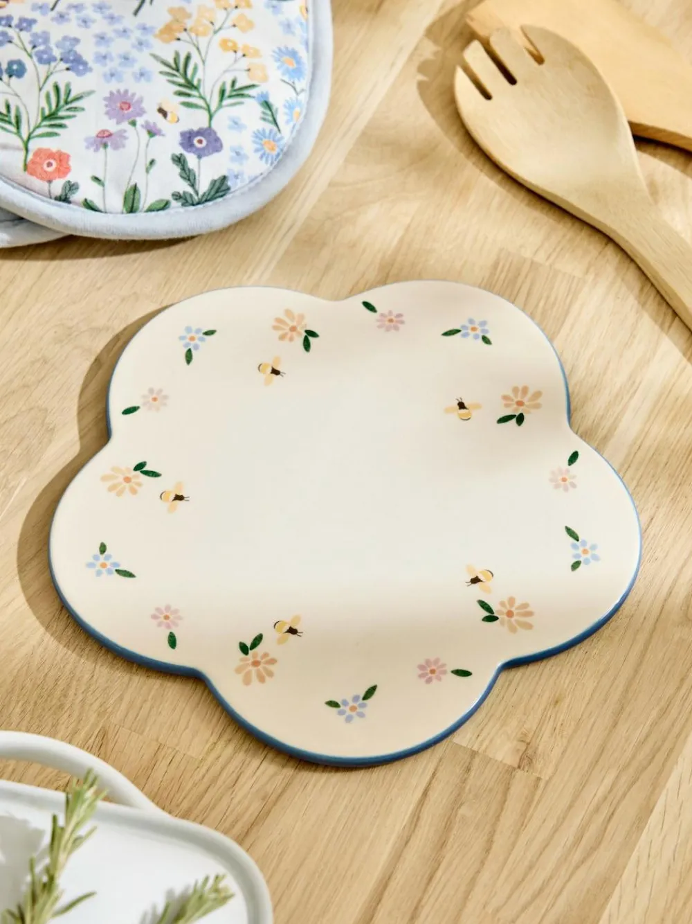 Next Natural Floral Ceramic Trivet^ Storage & Organisation