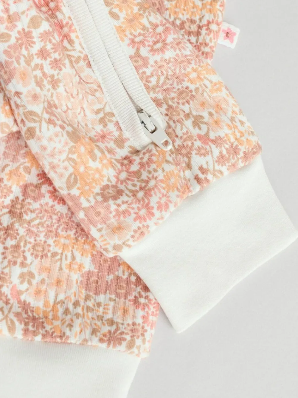 Next Neutral 5 Pack Two Way Zip Baby Sleepsuits (0mths-3yrs)^ Nightwear