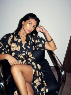 Never Fully Dressed Black/Gold Charm Satin Robe^Women Nightwear|Bathrobes