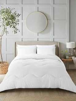 Hot Night Lark Seersucker Coverless Duvet and Pillowcase 4.5 Tog Set Polar White