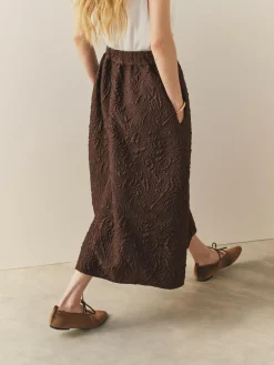 Nothing Ordinary Volume Jacquard Midi Skirt^Women Skirts