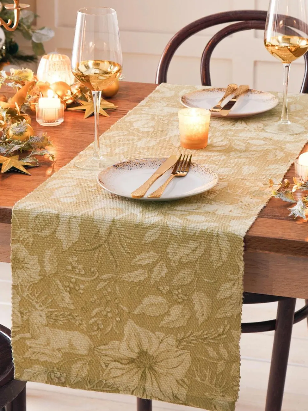 Discount Paoletti Gold Stag Large Christmas Table Runner