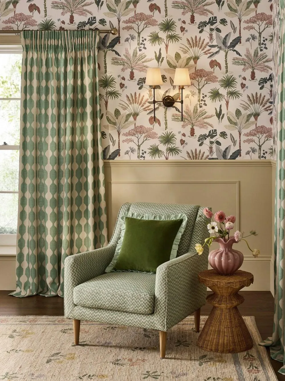 Discount Next Pink Frill Glass Vase