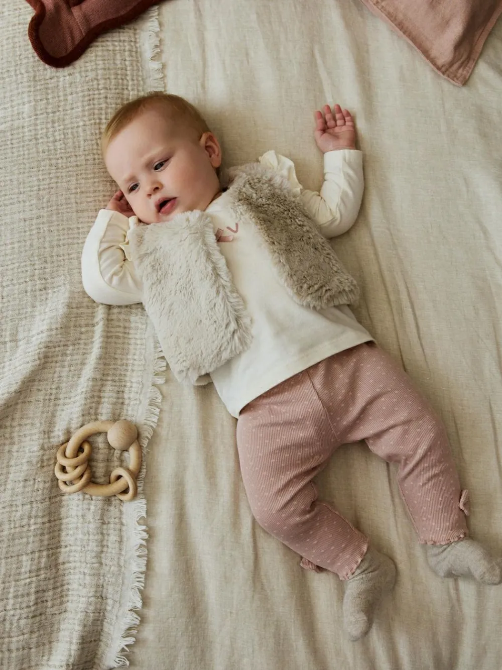 Hot Next Pink/Cream Baby Fur Gilet, Top and Leggings 3 Piece Set (0mths-2yrs)