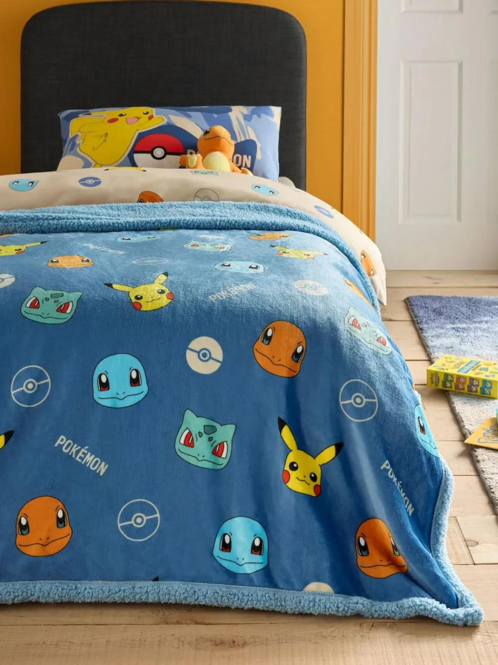 Online Next Pokemon Print Fleece Throw