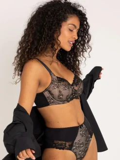 Online Pour Moi Black Non Padded Sofia Bra