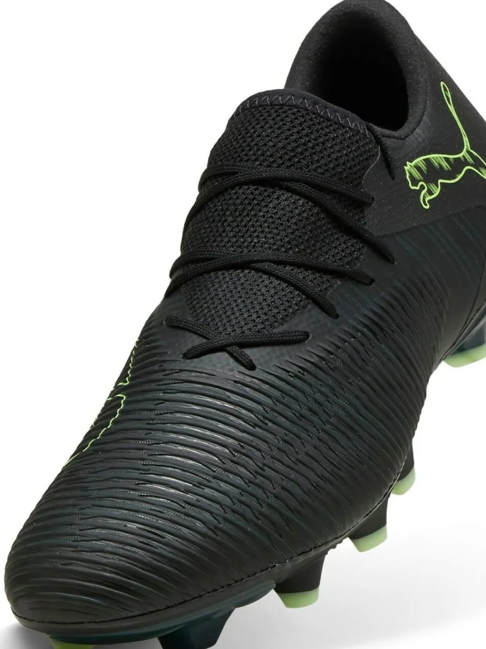 Puma Black Mens Future 8 Match Low Firm Ground Football Boots