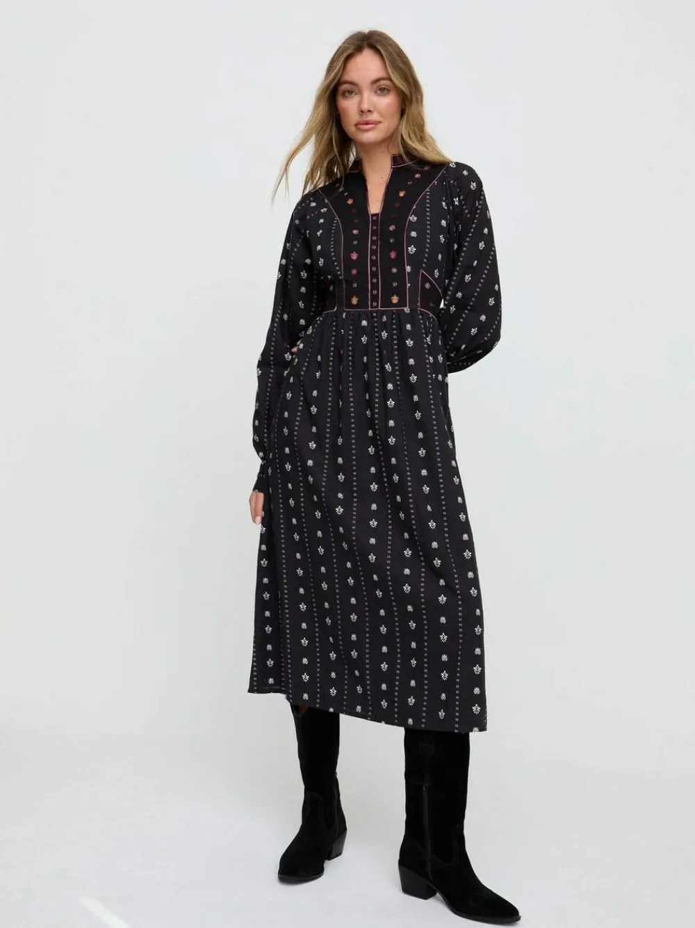 Best Raffya Black Ocean Elasticated Back Embroidered Maxi Dress