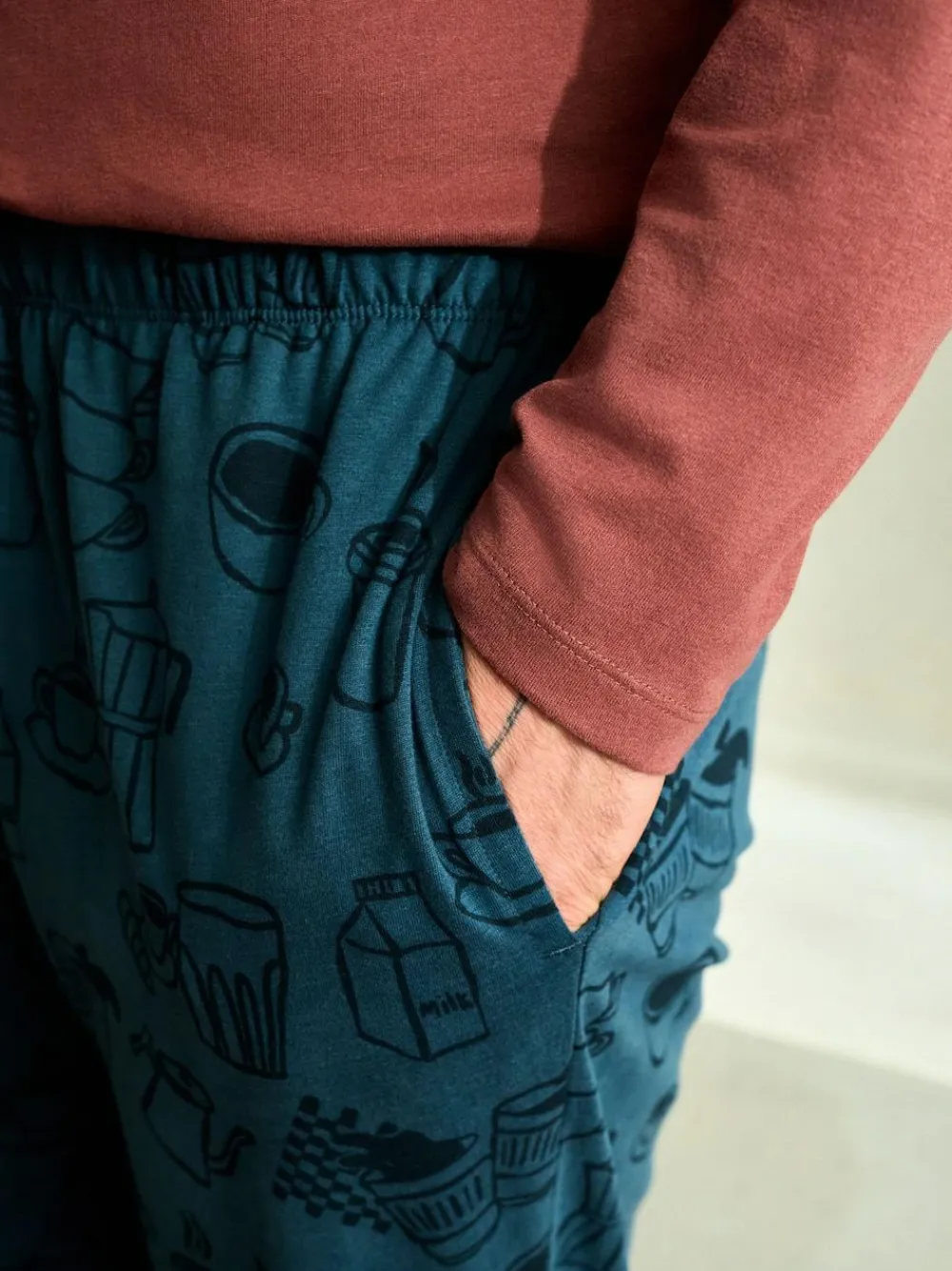 Hot Next Graphic Long Sleeve Jersey Pyjamas Set Red/Blue