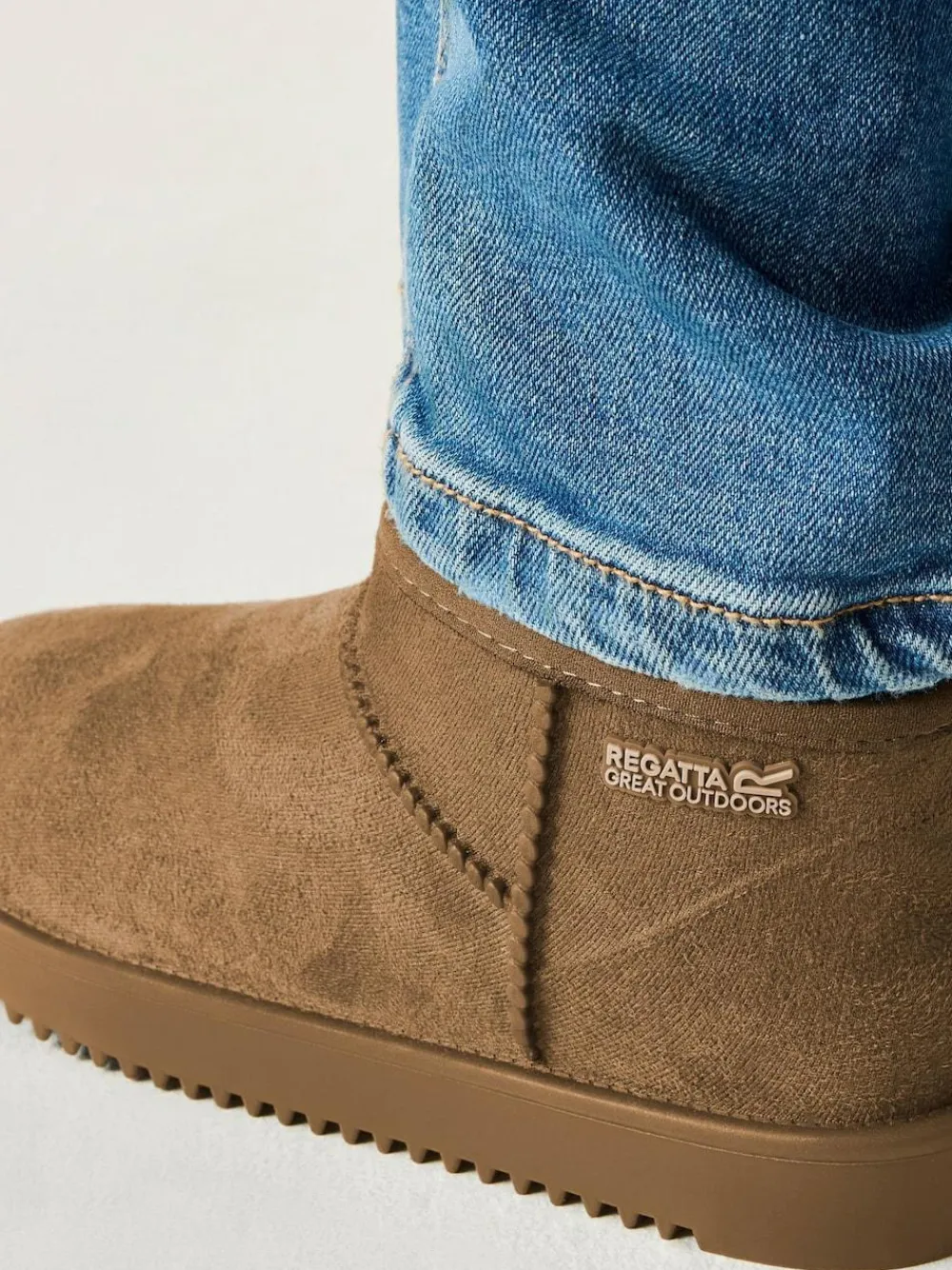 Regatta Risley Short Junior Cosy Lined Waterproof Boots Brown