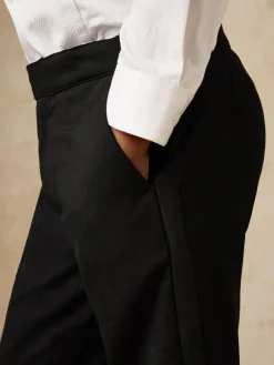 Reiss Black Knightsbridge T 3-9 yrs Tuxedo Satin Stripe Trousers^BOY Suits & Vest