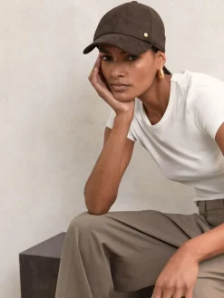 Outlet Reiss Chocolate Nicky Faux Suede Baseball-Style Cap