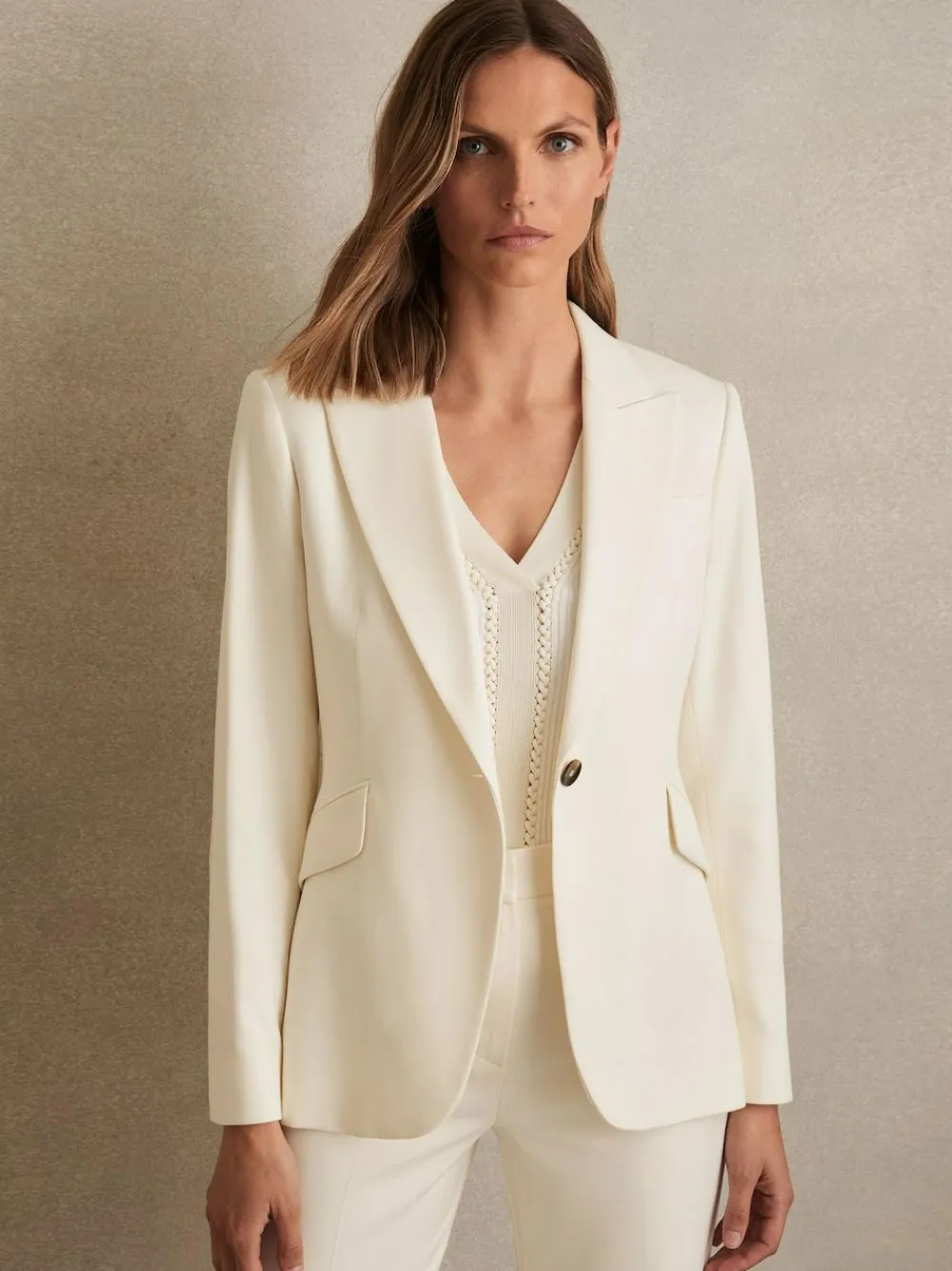 Reiss Cream Millie Single-Breasted Peak-Lapel Tailored Blazer^Women Suits & Tailoring|Blazers