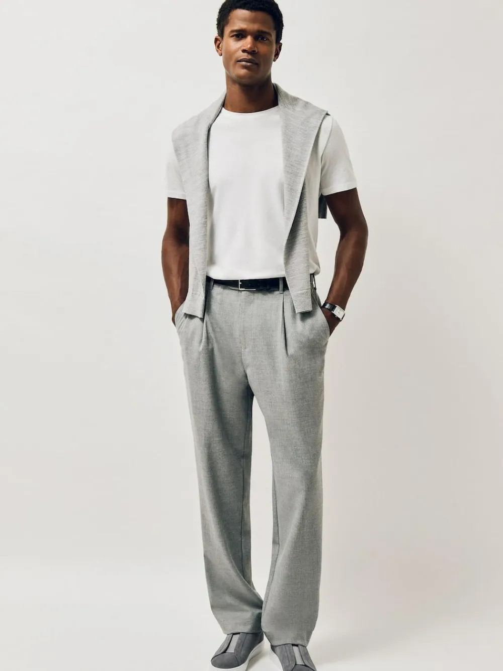 Reiss Emil Suede Slip-On Elasticated Trainers^ Sneakers