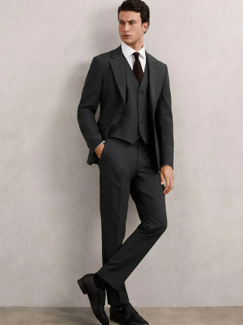 Discount Reiss Promise Wool-Blend Tailored-Fit Waistcoat Grey