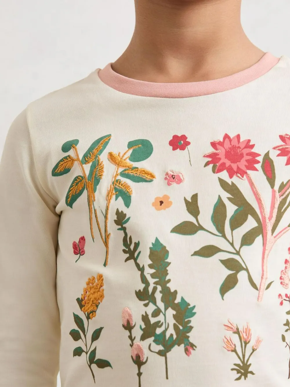 Reiss Ivory Darcy 3-9 yrs Cotton Floral Embroidered T-Shirt^ T-Shirts