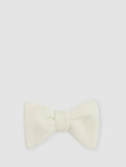 Reiss Ivory Hike Velvet Bow Tie^ Ties & Pocket Squares