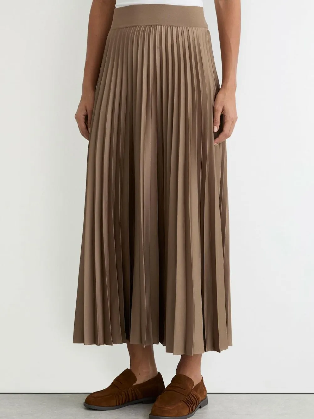 Reiss Seren Pleated Midi Skirt Mocha Brown