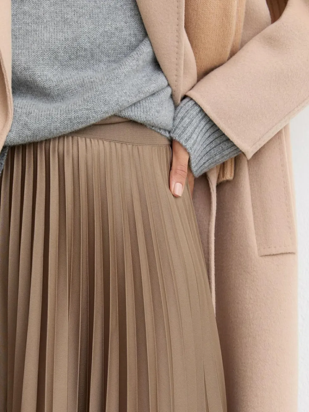 Reiss Seren Pleated Midi Skirt Mocha Brown