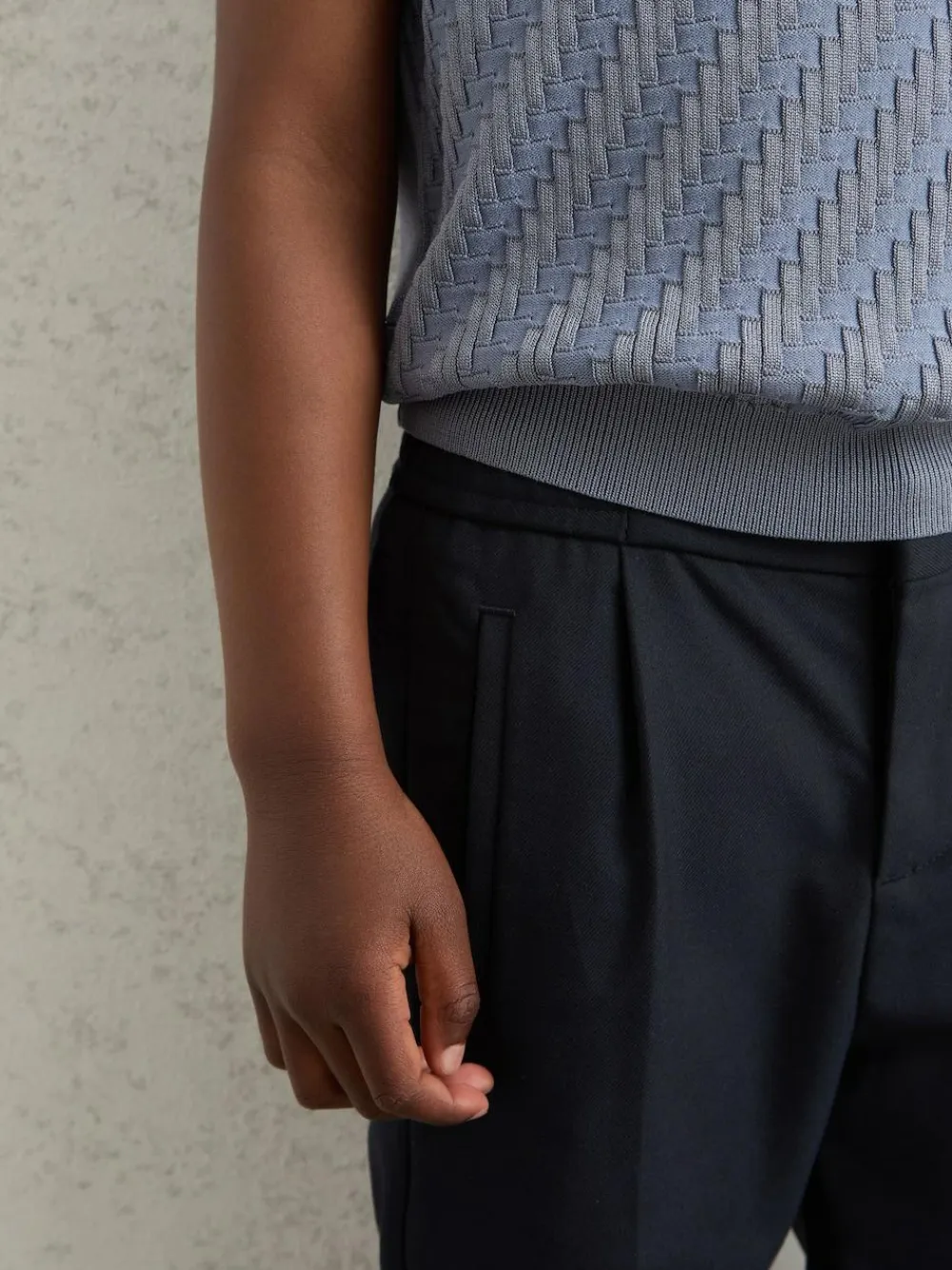 Reiss Brighton 3-9 yrs Relaxed-Fit Pleated Tapered Trousers^BOY Pants & Chinos