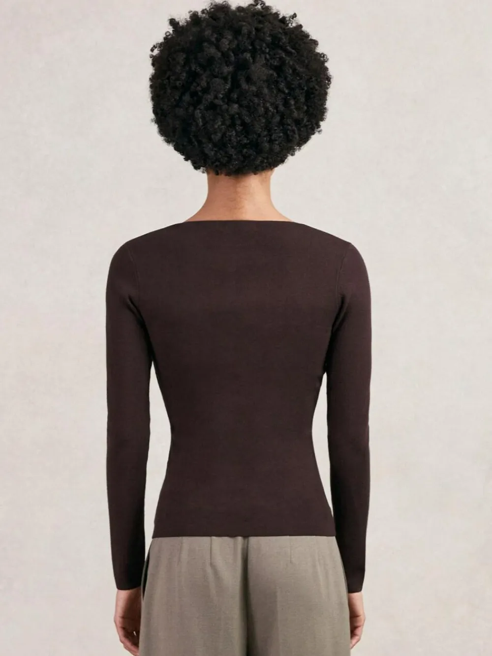 Reiss Tilly Chain-Detail Keyhole Knit Top^Women Tops & T-Shirts|Knitwear