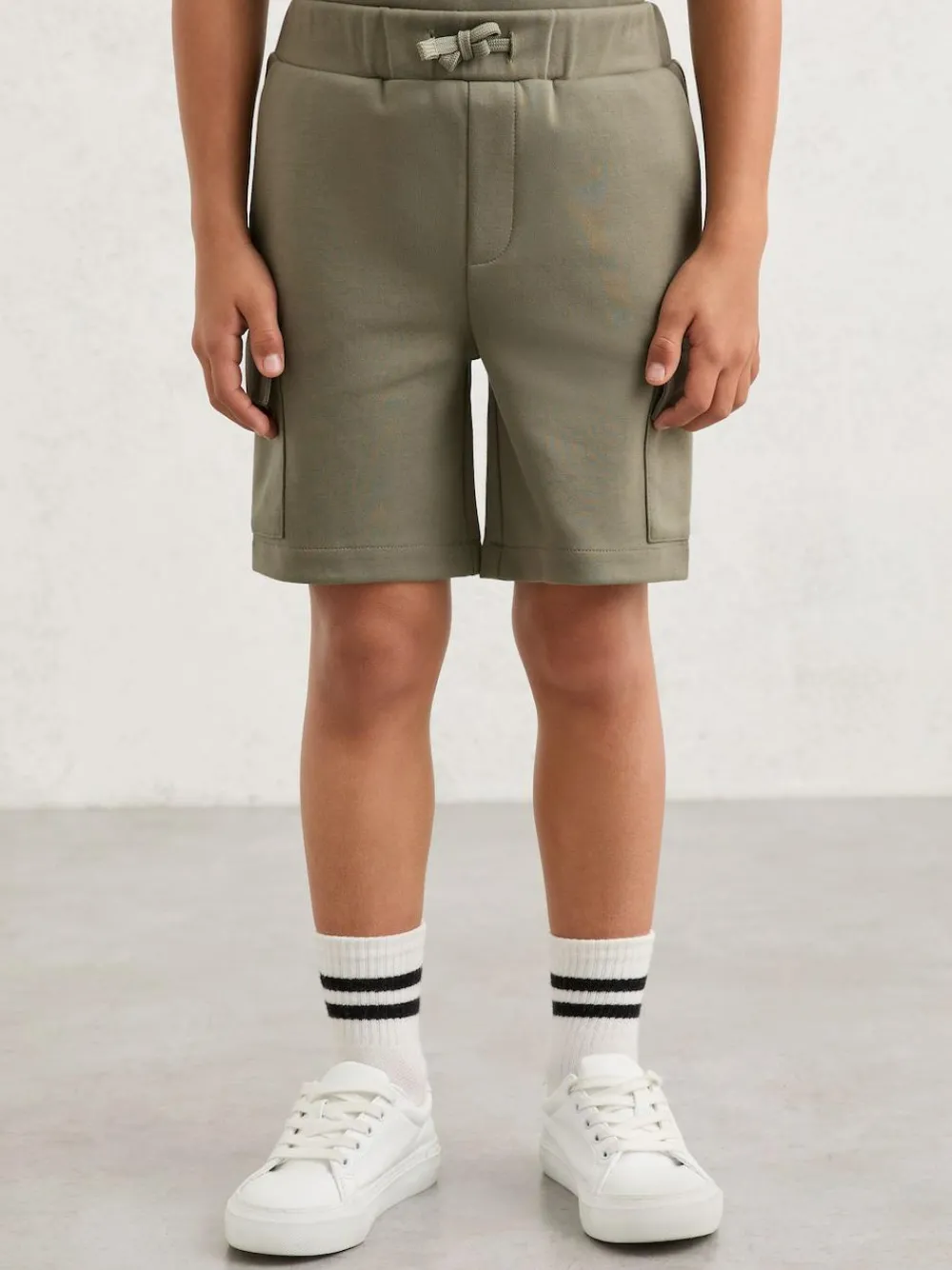 Reiss Oliver 9-13 yrs Premium Interlock-Jersey Cargo Shorts Sage