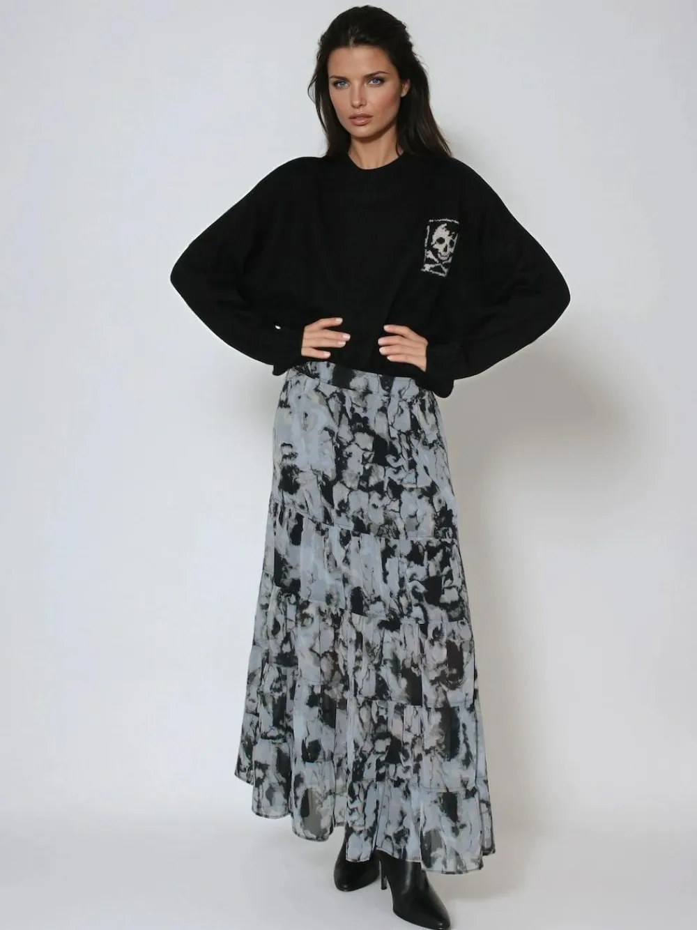Hot Religion Black Citrine Tiered Maxi Skirt In Dark Abstract Print