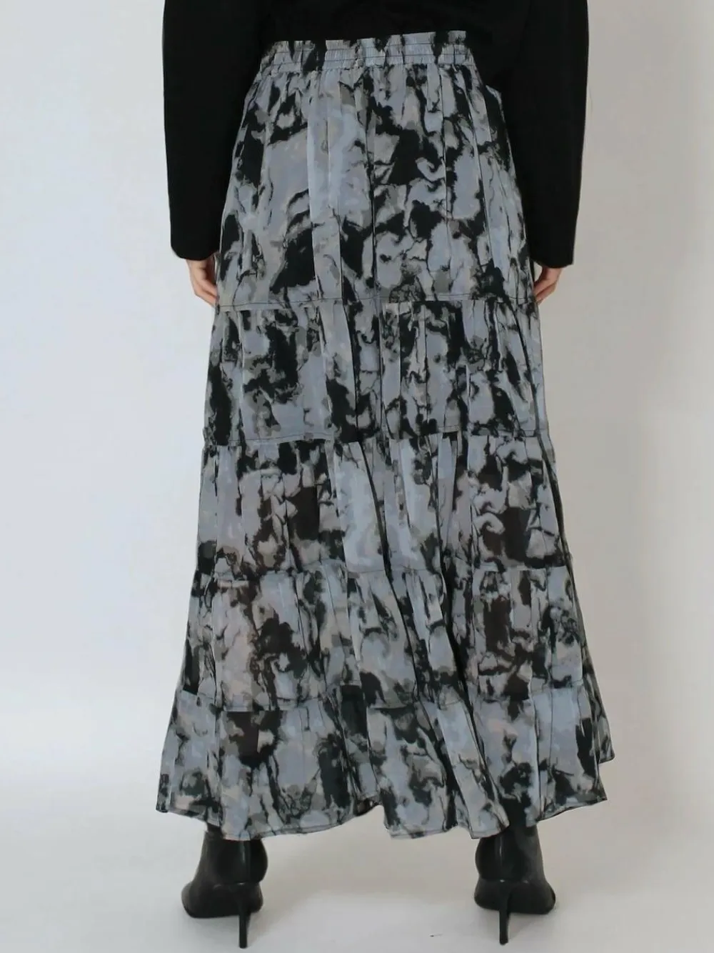 Hot Religion Black Citrine Tiered Maxi Skirt In Dark Abstract Print