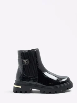 River Island Black Patent Heart Strap Chelsea Boots^ Boots & Wellies