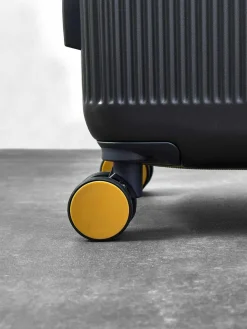 Outlet Rock Luggage Aria Cabin Suitcase