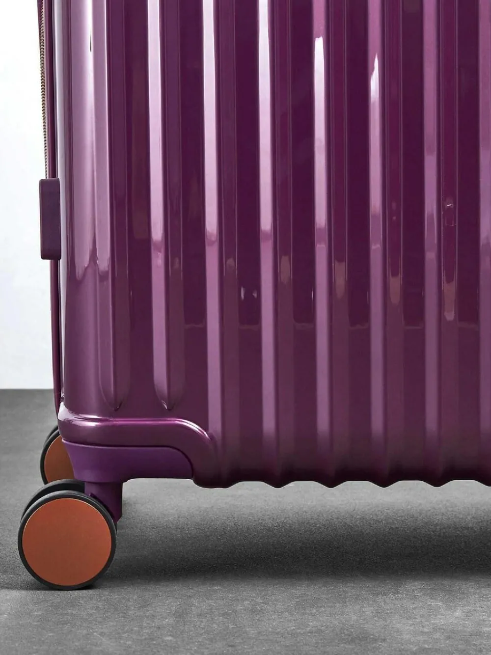 Outlet Rock Luggage Selene 3 Piece Suitcase Set Purple