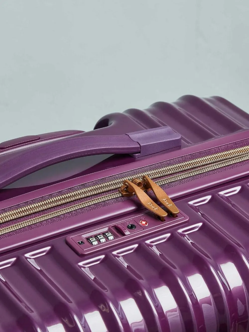 Outlet Rock Luggage Selene 3 Piece Suitcase Set Purple