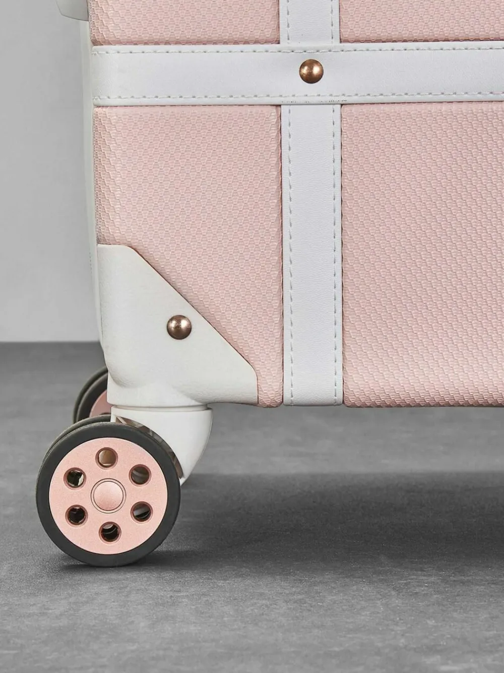 New Rock Luggage Vintage Cabin Suitcase Pink